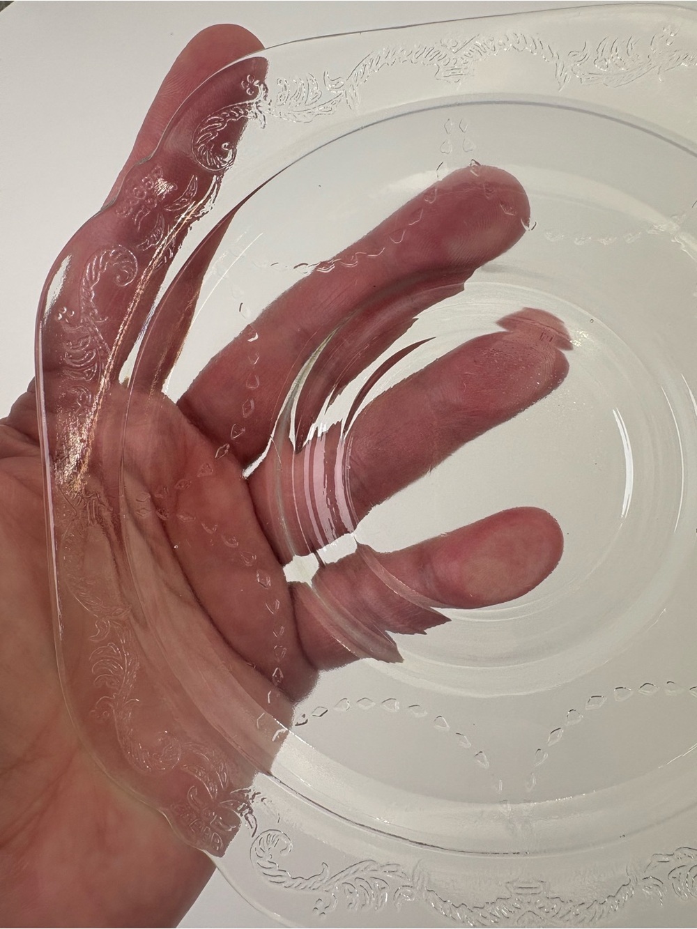 Vintage Indiana Glass Clear  Decorative Saucer -  Scalloped Edge - Picture 7 of 10
